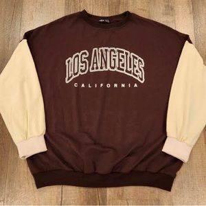 Red and beige sweatshirt Los Angeles
